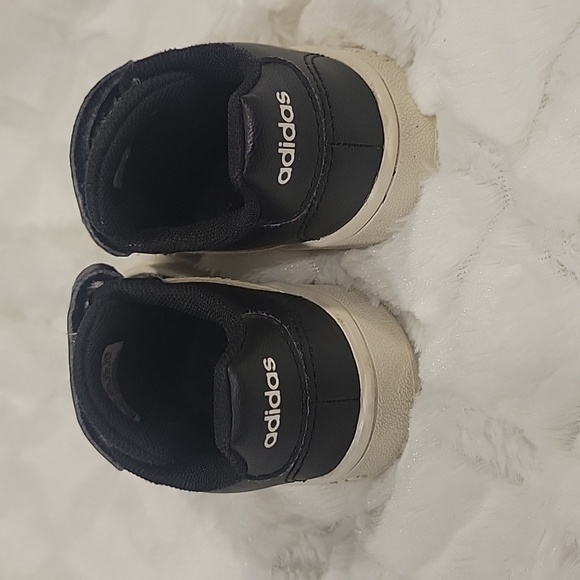 Nike toddler air force ones and adidas - Picture 7 of 7